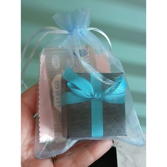 Disney The Little Mermaid Ursula Ring S925 ALE Luminous Purple Pearl & Tentacles - Picture 13 of 13